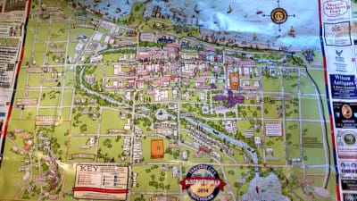 Here is a closeup of the city. We rode right down by the lake and parked our bikes and then went from there!