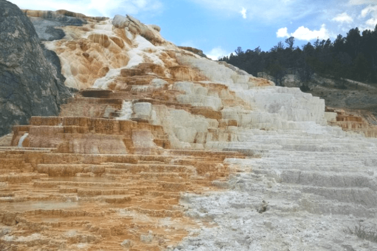 8 Things You Don’t Want To Miss In Mammoth Hot Springs