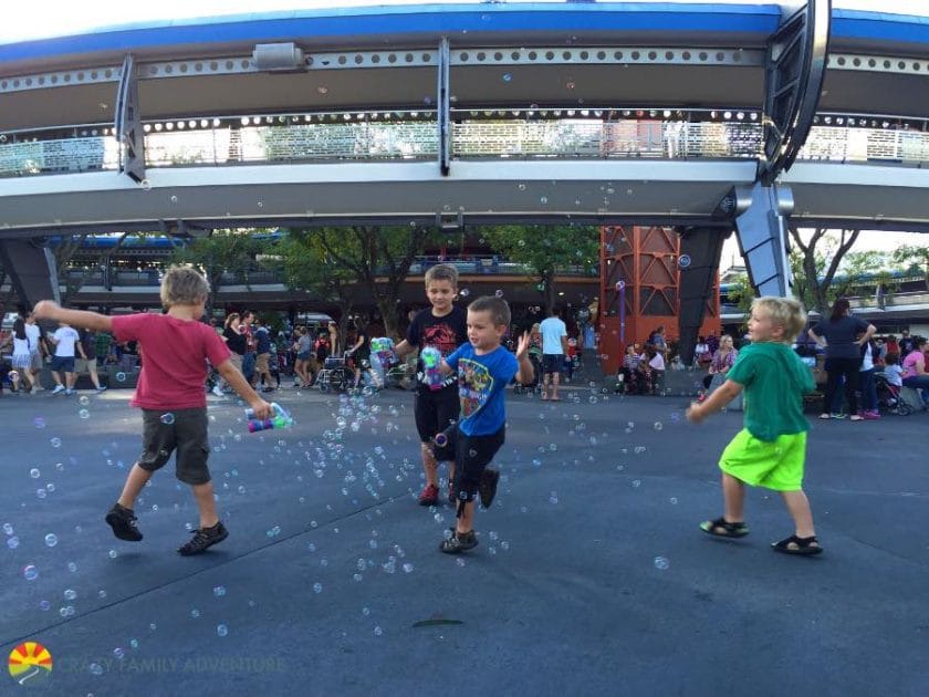 Magic Kingdom in one day - bubble fun! 