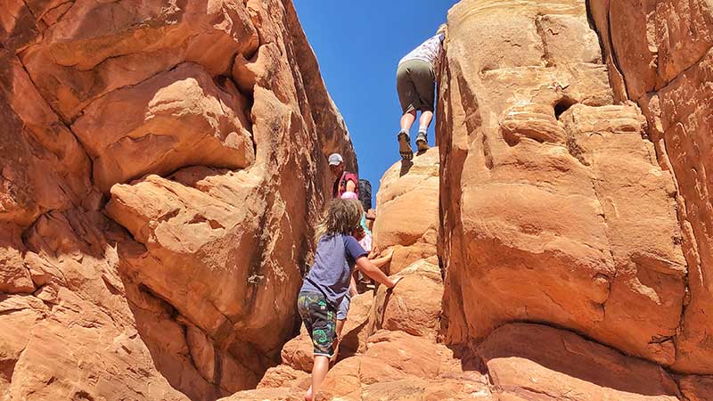 rock scrambling