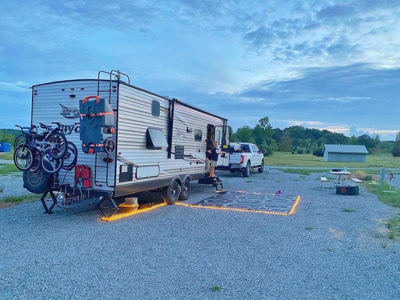 Picture of camper setup at a campsite in Alabama.