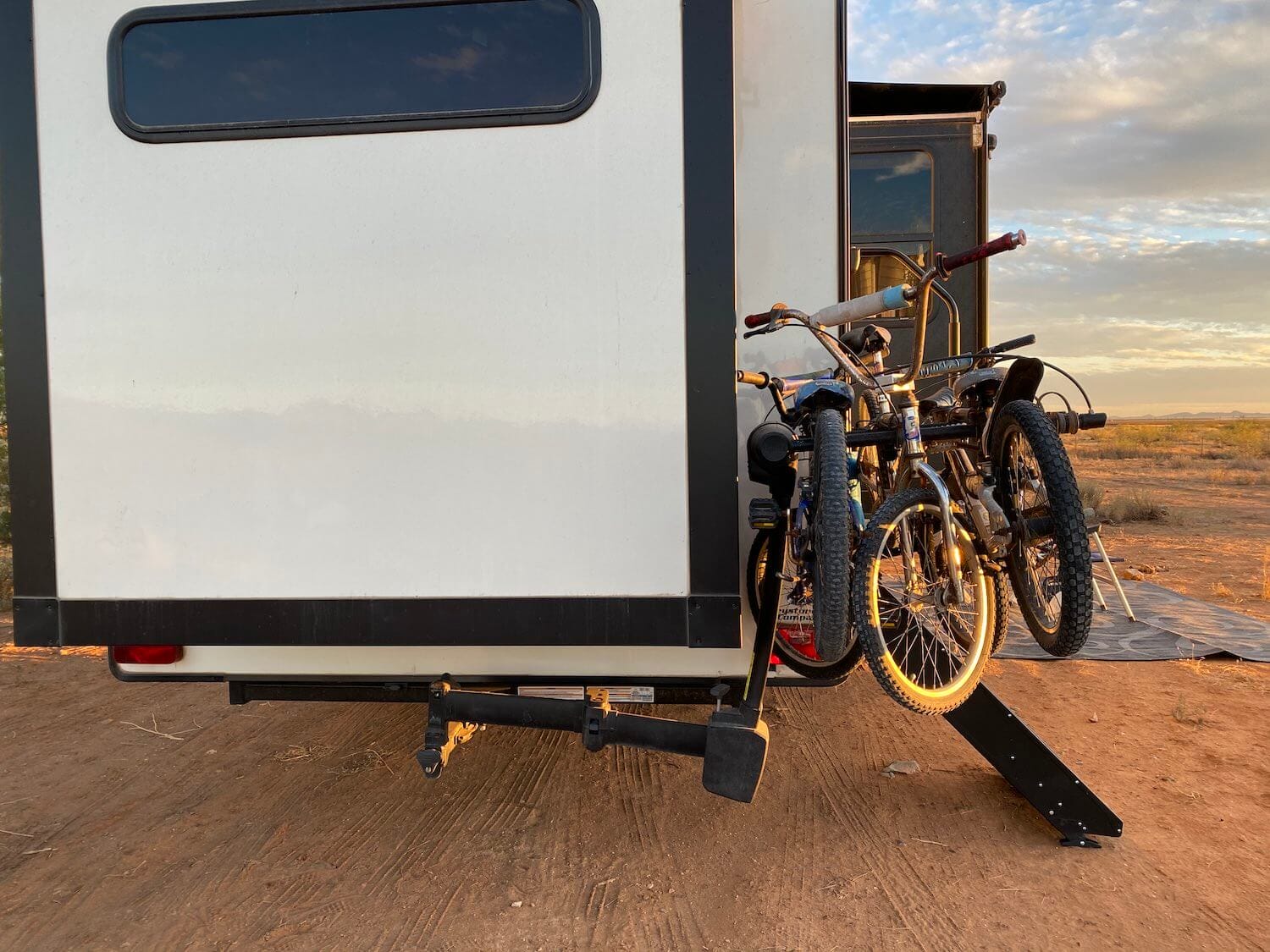 25 5th Wheel Accessories For The Ultimate Camping Experience