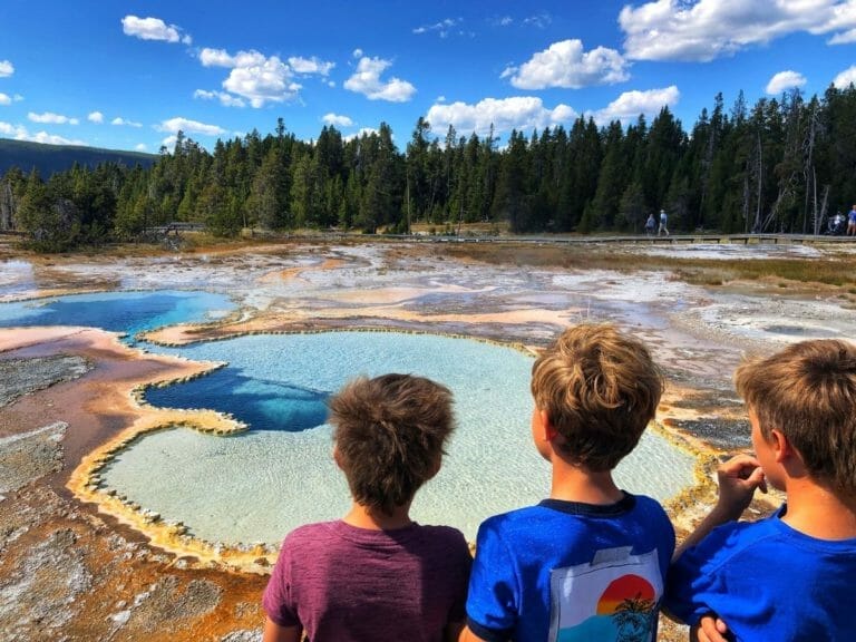 Old Faithful Yellowstone – 19 Tips And Things To Do