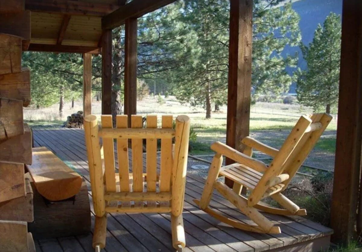 26 Unique Airbnb Montana Stays [17 With Hot Tubs]
