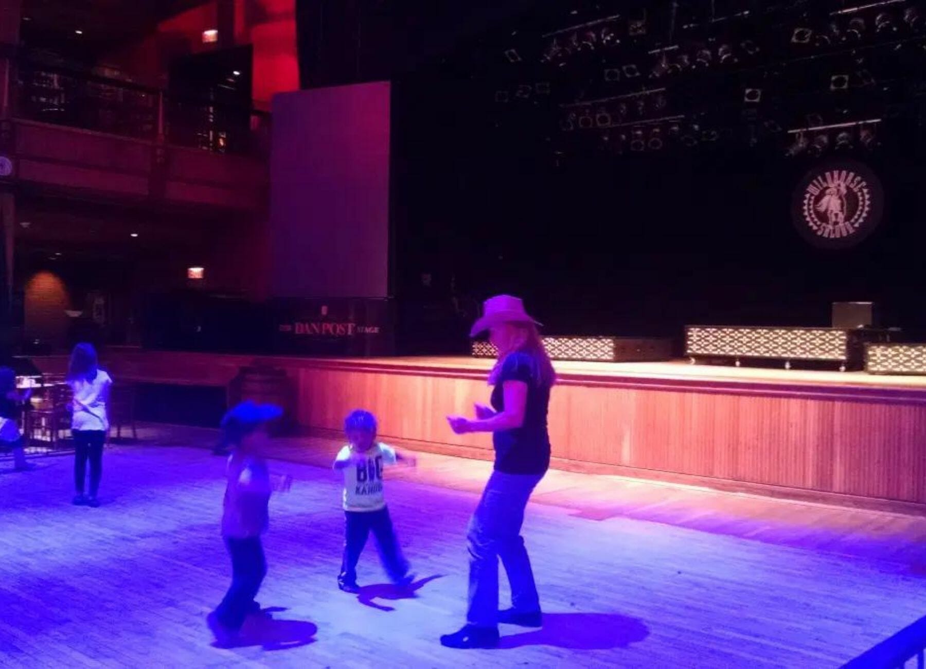 Dancing at the Wild Horse Saloon, Tennessee Road Trip