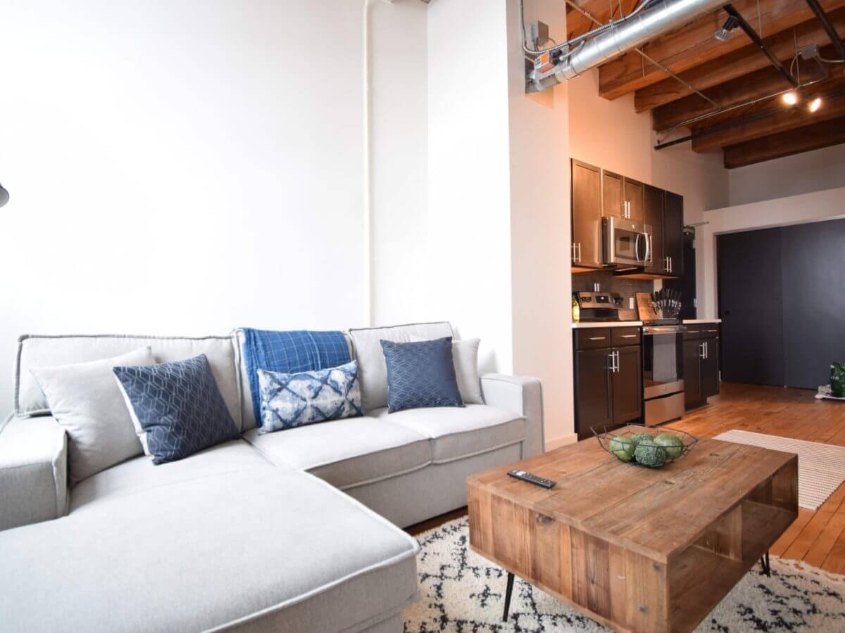 17 Of The Best Airbnb and VRBO Milwaukee Rental Options