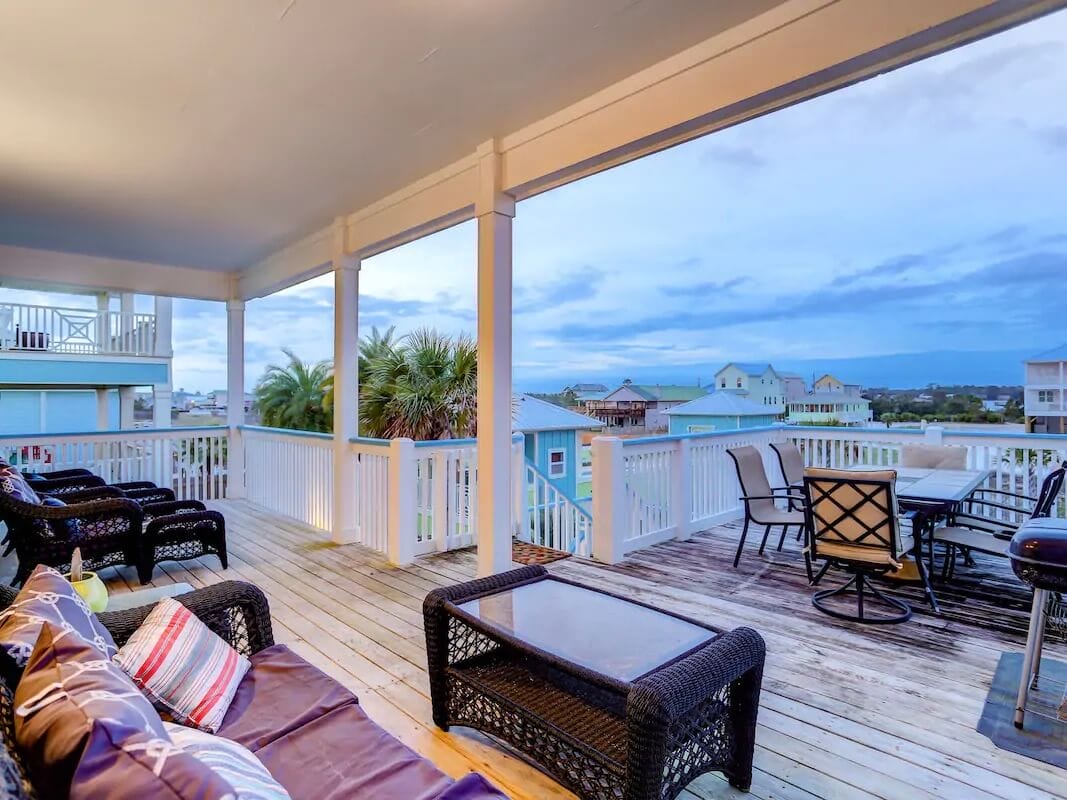 9 Best AirBnB Gulf Shores Vacation Rentals For Families