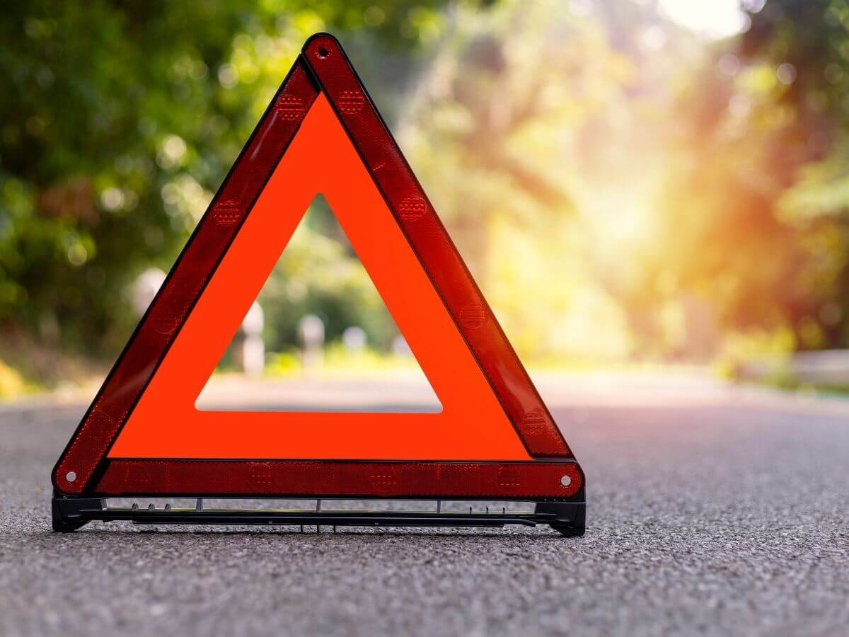 Safety triangle in the road