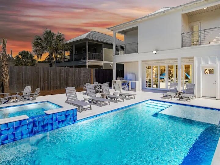 This is a photo of The Front Row an awesome VRBO Destin Florida