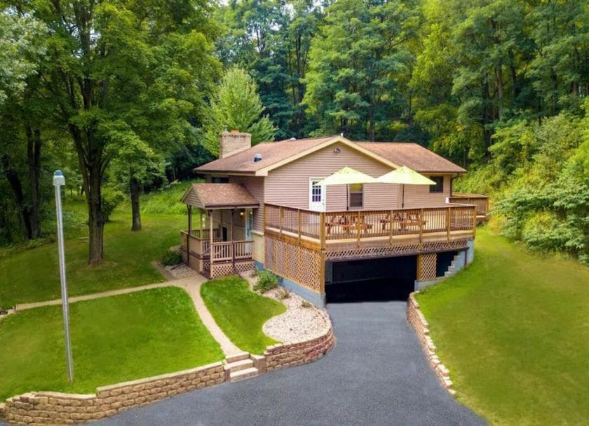 Exterior view of a large house will big deck attached, Wisconsin Dells Vacation Rentals
