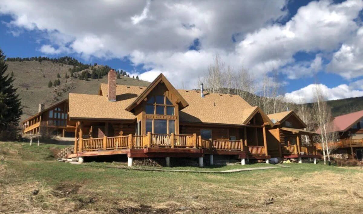 Peaceful view VRBO Yellowstone