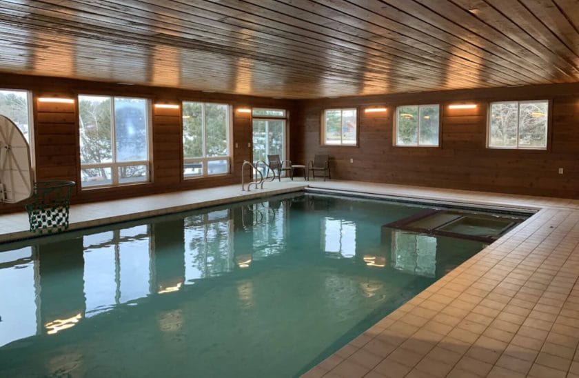 The Pool House, Shows an indoor pool, Wisconsin Dells vacation rentals