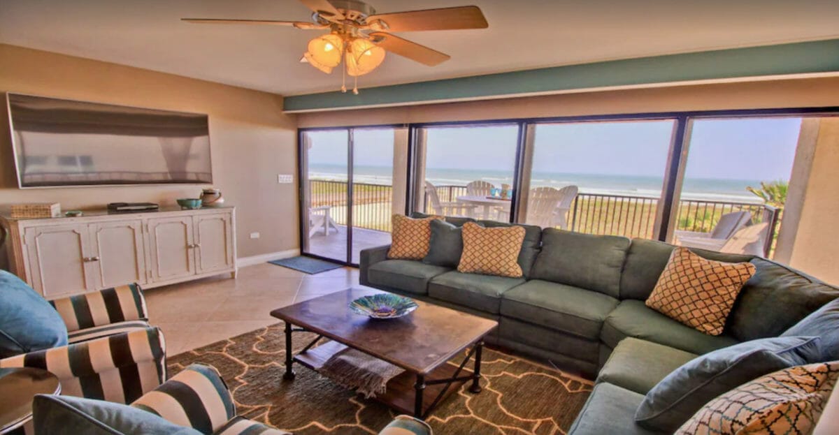 This is a picture of the Beachfront condo