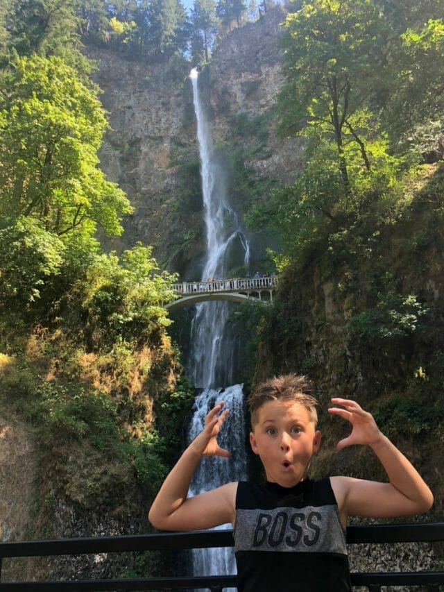 21 BEST Oregon Waterfalls To Visit