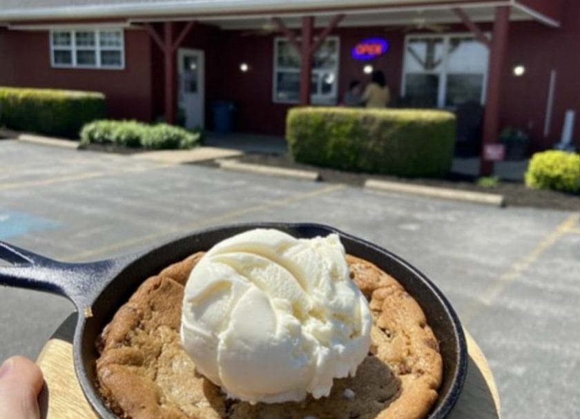 Chaneys Dairy Barn Things To Do In Bowling Green KY