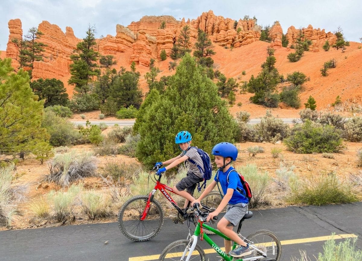 2 kids riding bikes in Red Canyon Utah Mountain Biking