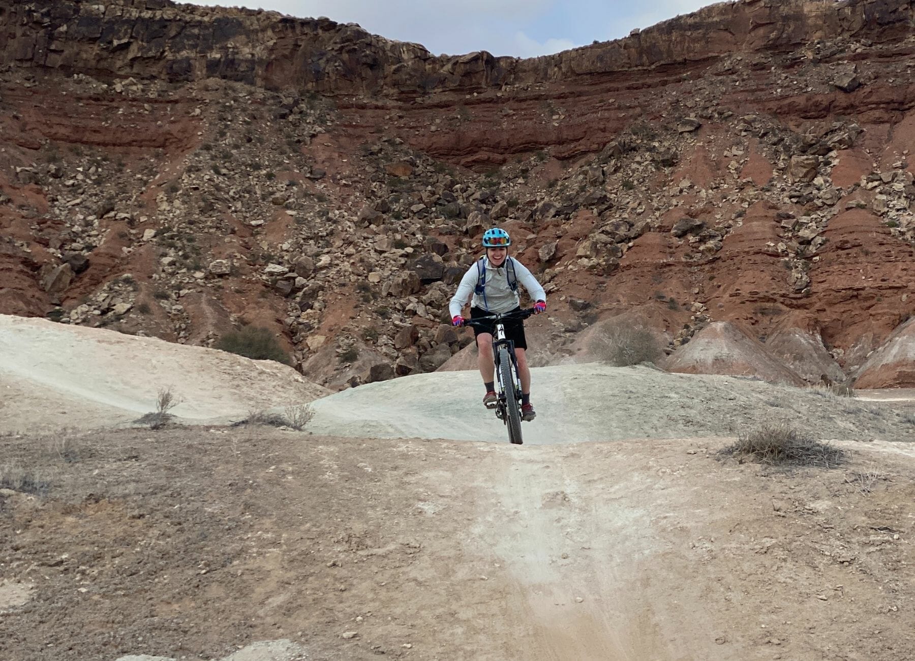 11 Utah Mountain Biking Trails You Ll Want To Check Out   White Rim Utah Mountain Biking 