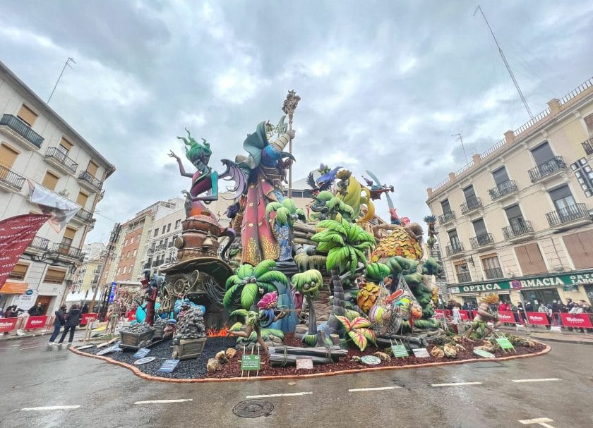 Fallas Statue