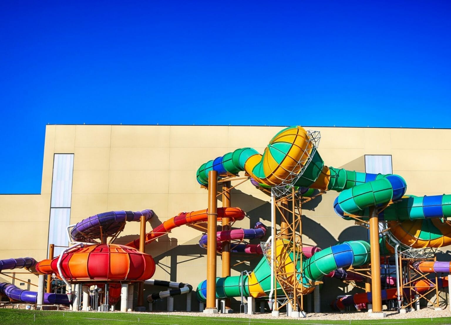 Top 7 Amazing Indoor Water Parks In Texas