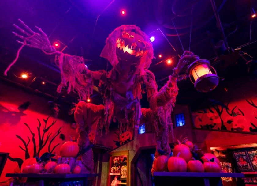 Photo inside Halloween Horror Night's Tribute Store, Universal Halloween Horror Nights 2022