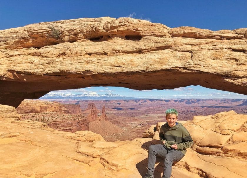 Best hikes in Canyonlands -Mesa Arch