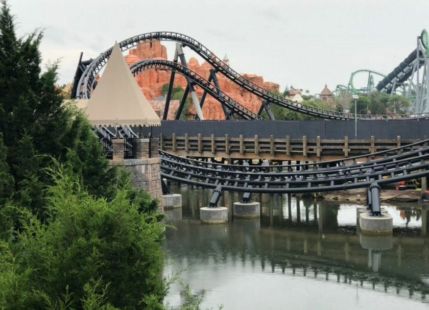 The Velocicoaster Universal Studios vs Islands of Adventure