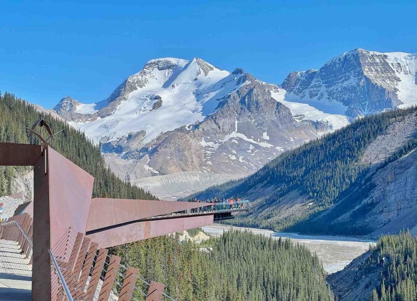 Columbia Icefield Adventure Skywalk