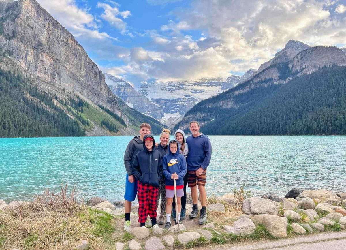 Family picture in front of Lake Louise