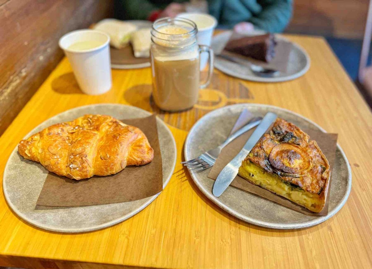 Food and drinks at La Maison Smith in Quebec City.