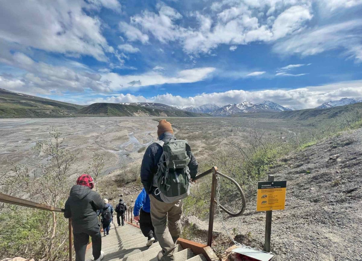 East Fork Stop - steps down into the hiking area.